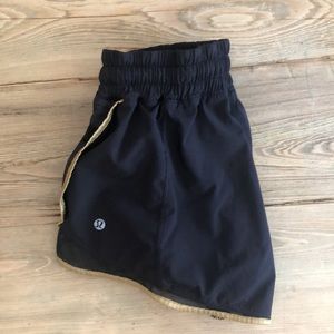 Lululemon Hotty Toddy Shorts